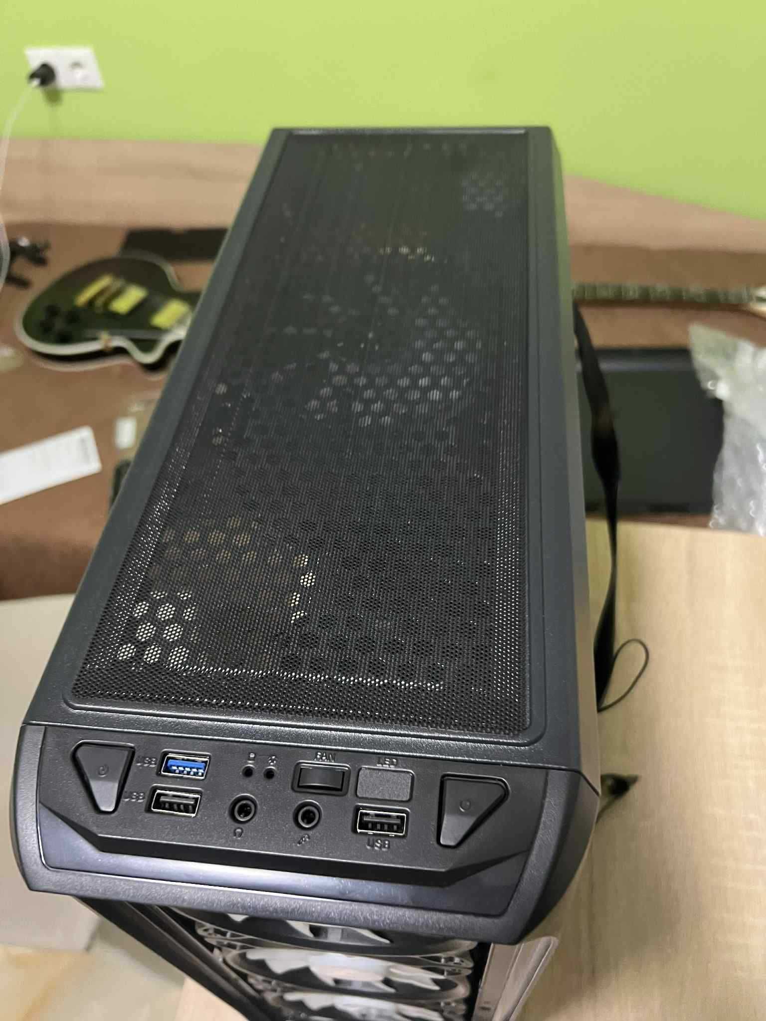 Кутия за компютър  ATX - N5 MF - 4 x 120mm Fixed RGB ЧИСТО НОВА