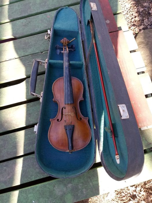 Ретро детска цигулка