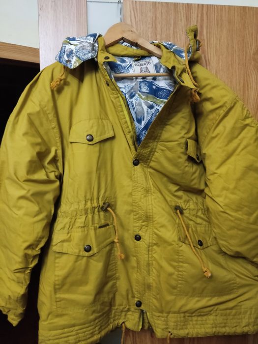 Новая тёплая подростковая куртка