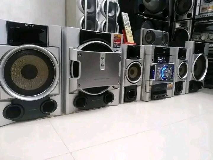 Malaysia sony mhc gn1200d hamma joyi ishlaydi bass kuchli