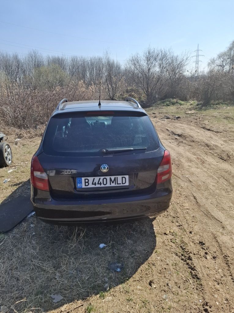 Dezmembrez skoda fabia 2 motor 1.2 diesel cod motor CFW