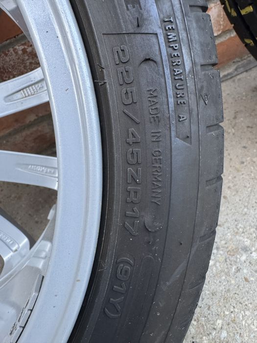 Jante aliaj Dijon VW Audi Skoda 225/45/R17 Dunlop