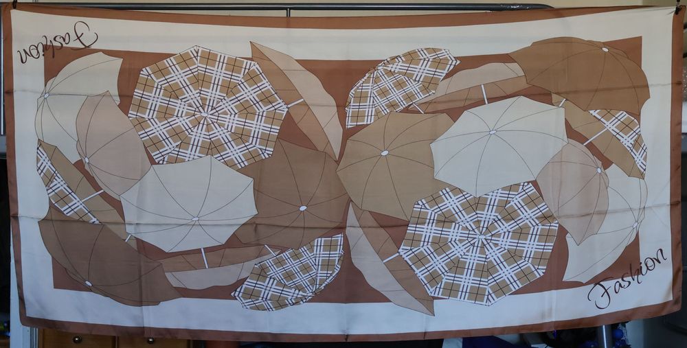 Копринени шалове от Виетнам