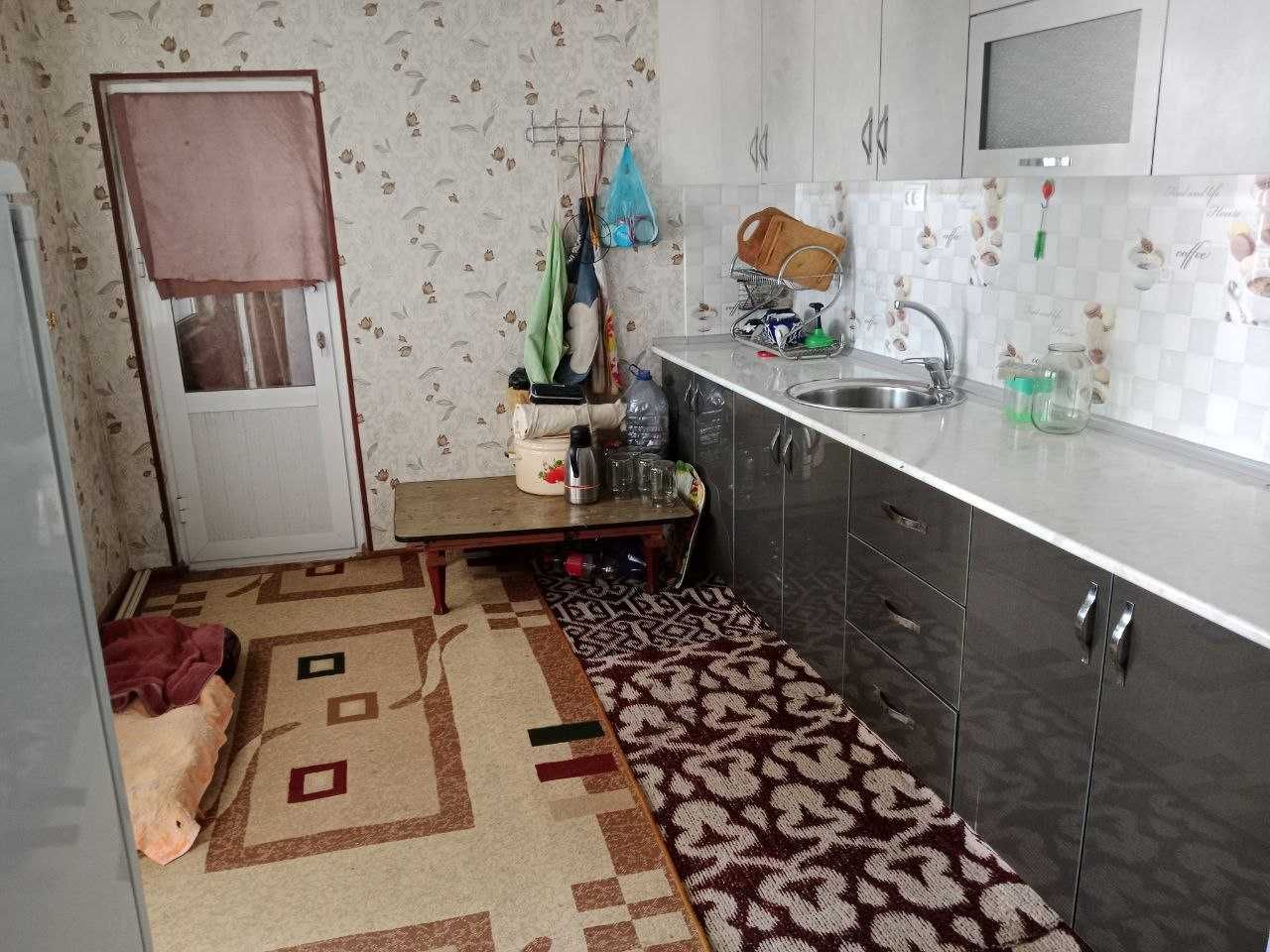 Уй сотилади Назарбекда