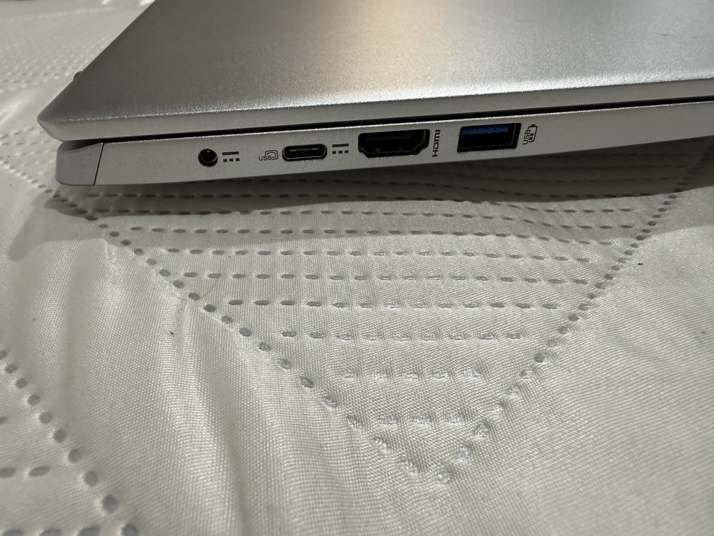 Ультрабук Acer Swift 3 / Ryzen 7-5700U / RAM 16 / SSD 512