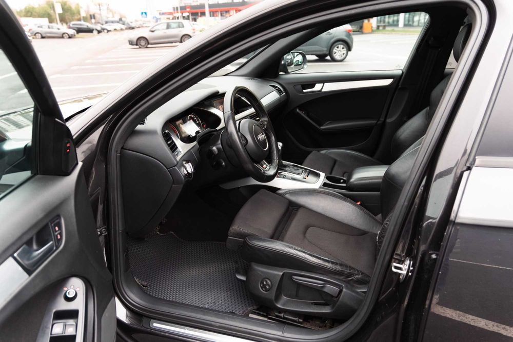 Audi A4 B8 S line 2.0 TDI Automată