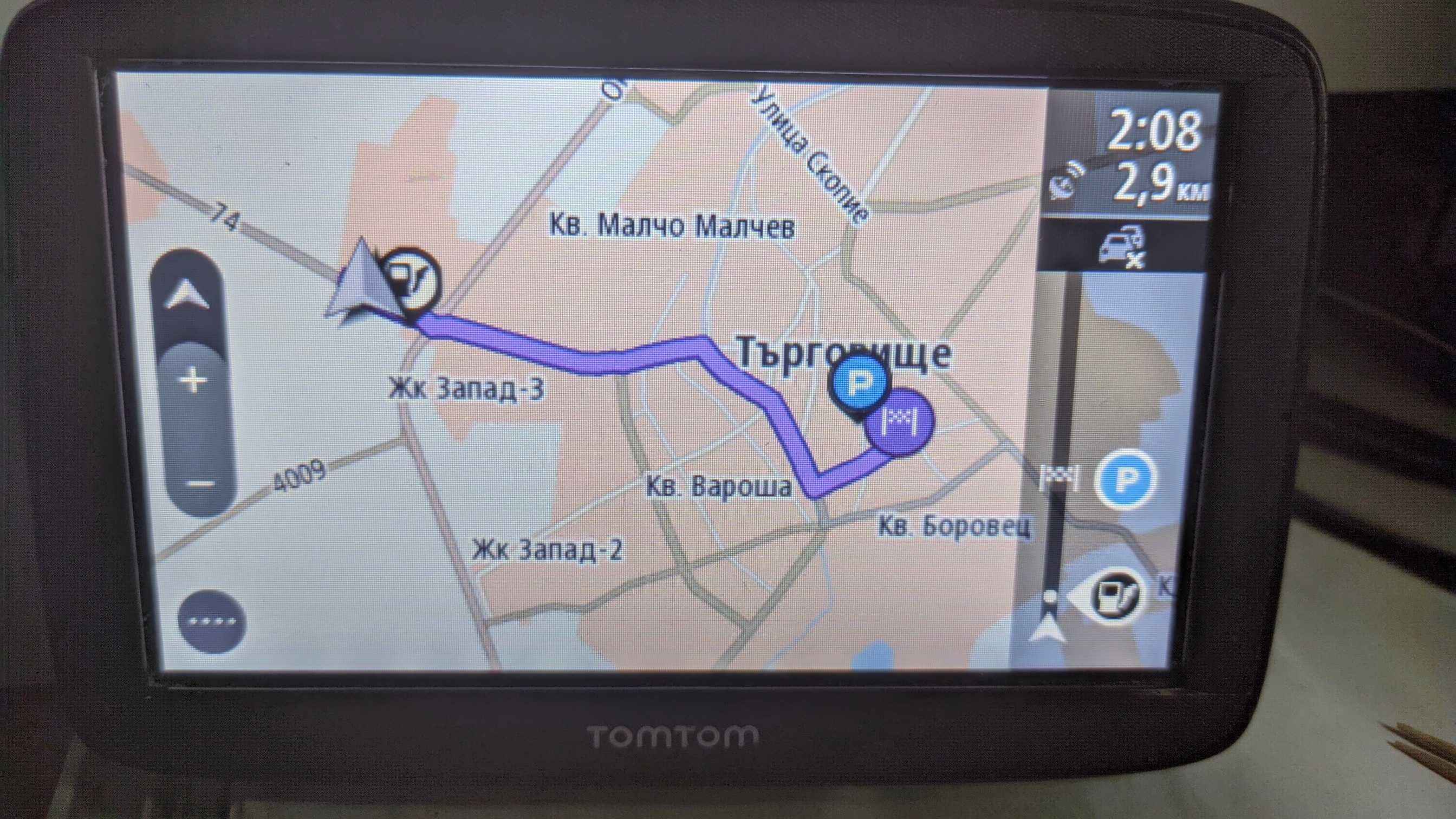 Висок клас навигация TomTom Via 52 с абонамент за трафик и карти.