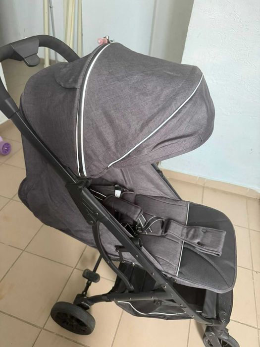 коляска детская в хорошем состоянии