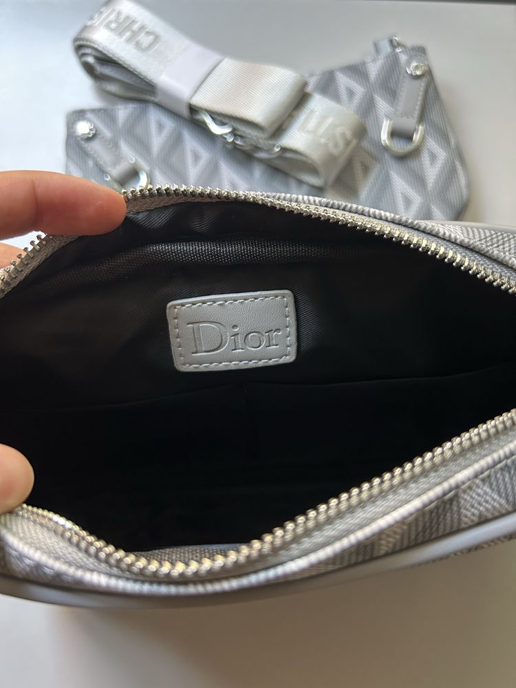 Dior Чанта.