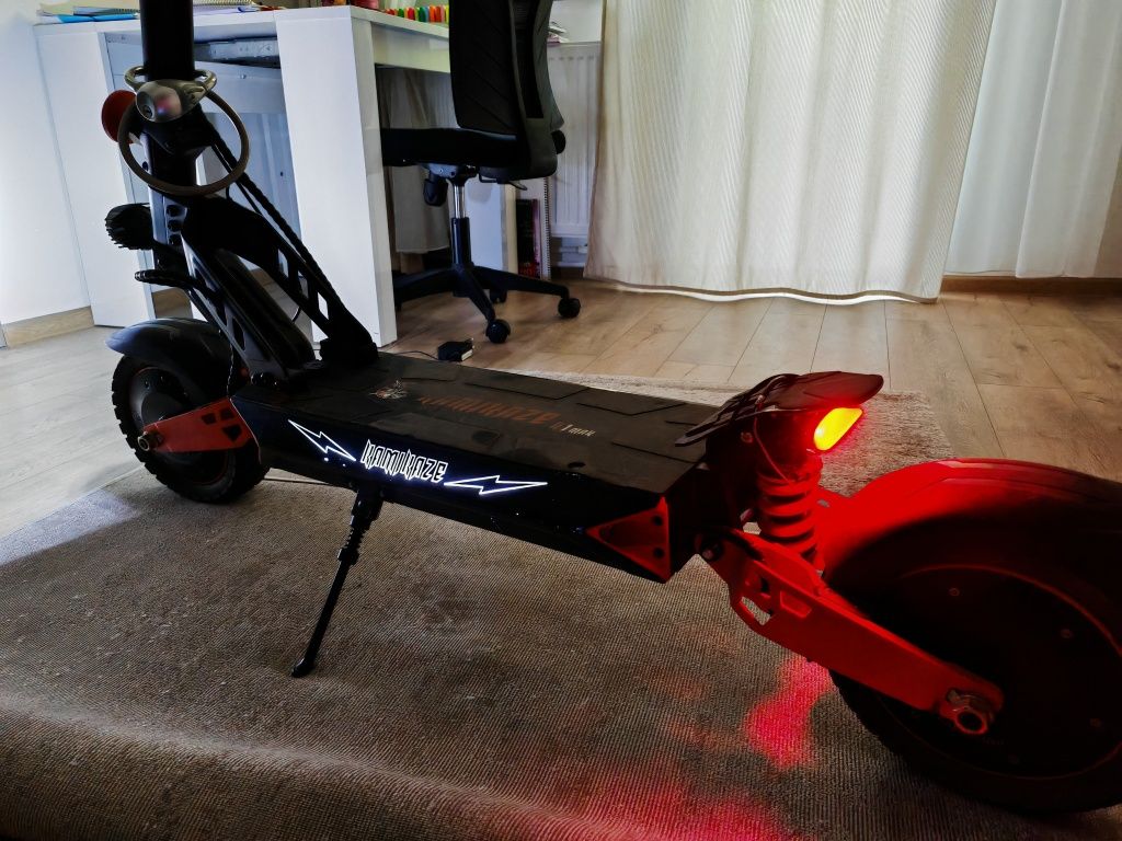 Trotineta electrica 2000w doua motoare dual motor puternica kamikaze