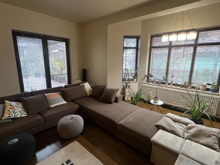 Vila Strada Trivale S+P+E1+M