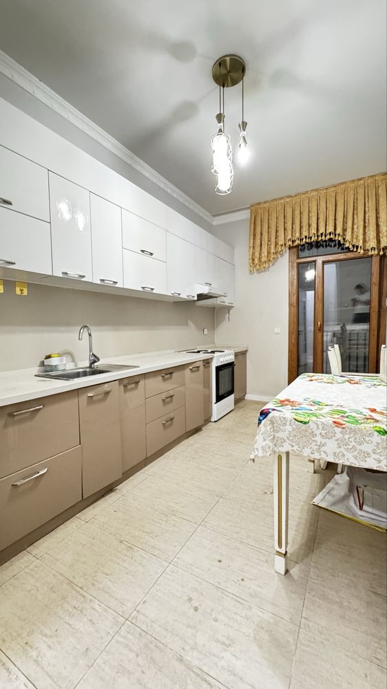 Olmazor Business City 4 комнатная 98 кв Срочно