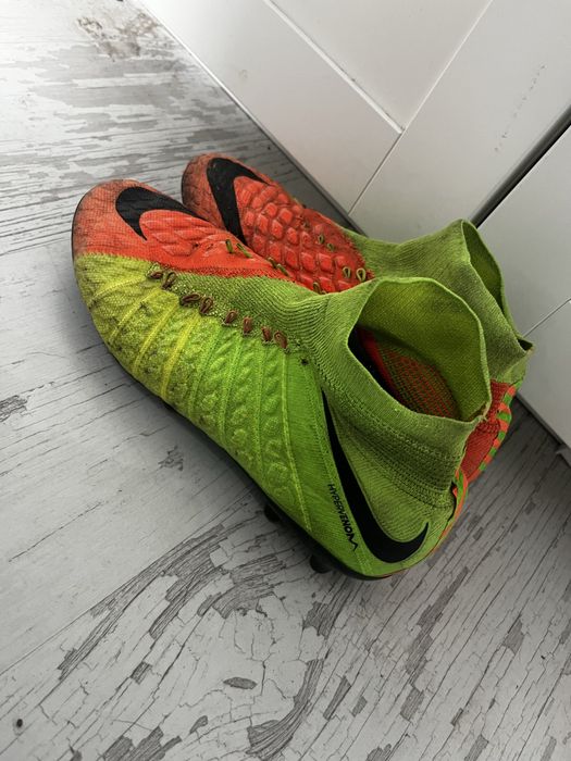 Бутонки nike hypervenom