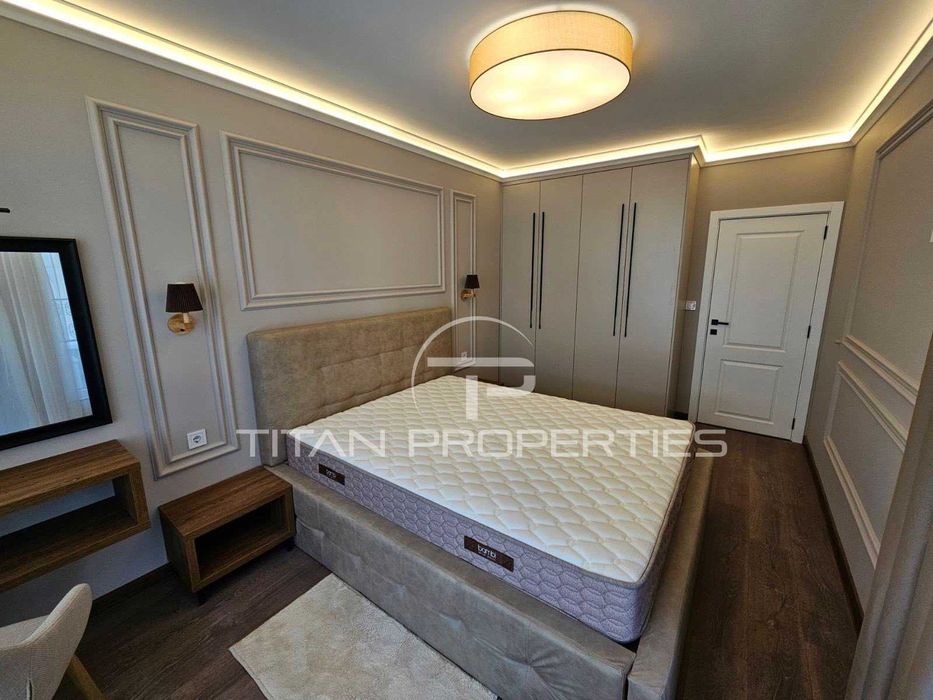 Продава се Тристаен апартамент в Пловдив, Христо Смирненски - 109 кв.м за 1924 €/кв.м - Снимка #1