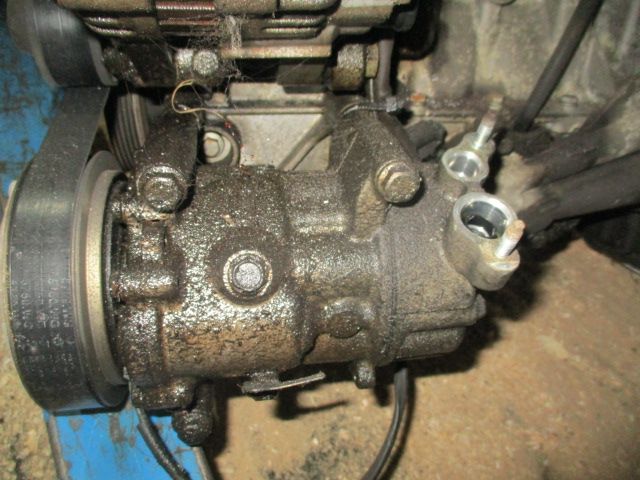 Compresor aer conditionat clima Peugeot 406 motor 1,4 benzina PROBAT