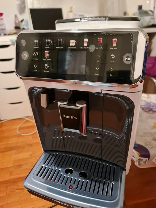 Espressor automat Philips EP5545/70