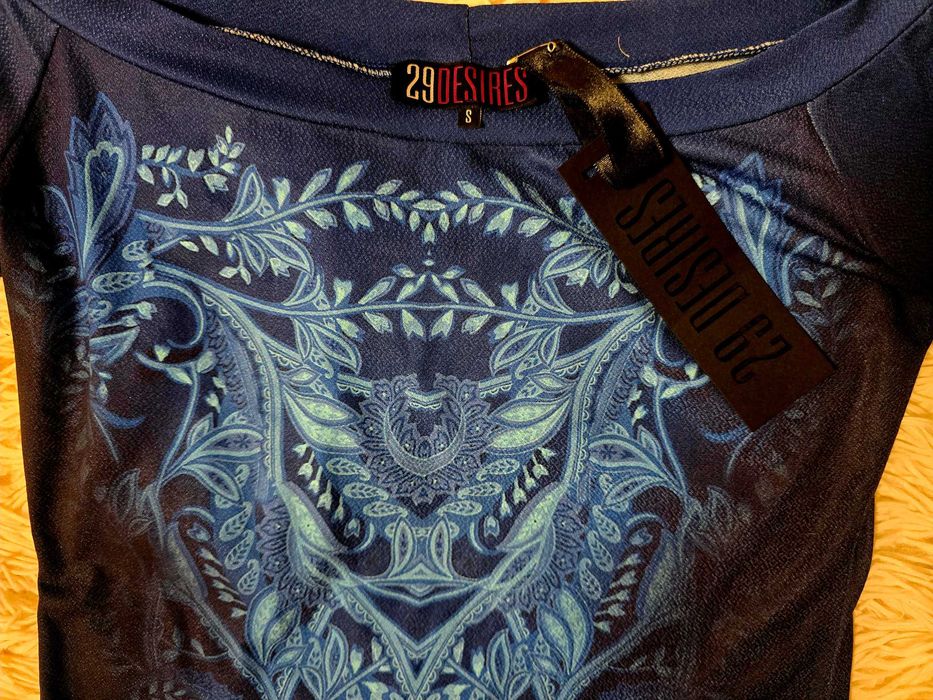 Нова блузка 29desires