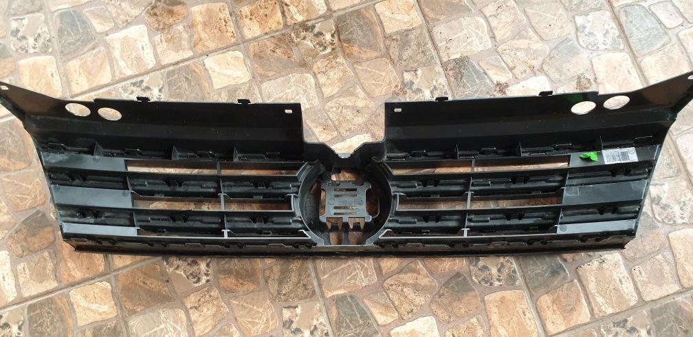 Grila radiator Volkswagen Tiguan (VW), 2016-2018