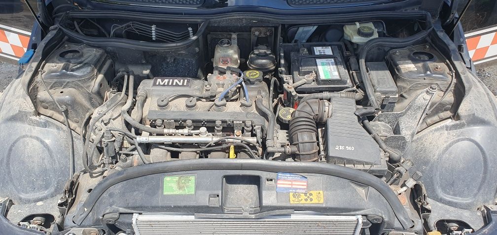 Мини Купър 1.6 116к.с на части Mini Cooper r50 1.6 116 na chasti
