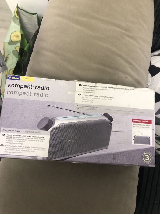 Aparat de Radio  nou la cutie German Fuctional