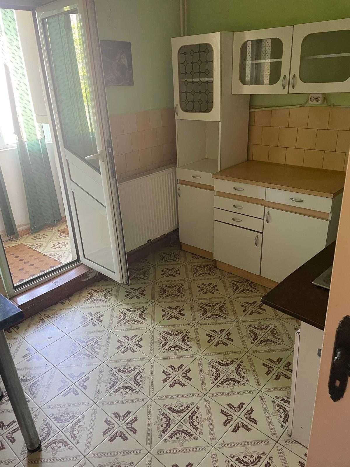 Apartament 3 camere 70 mp Alexandria -Dunarii
