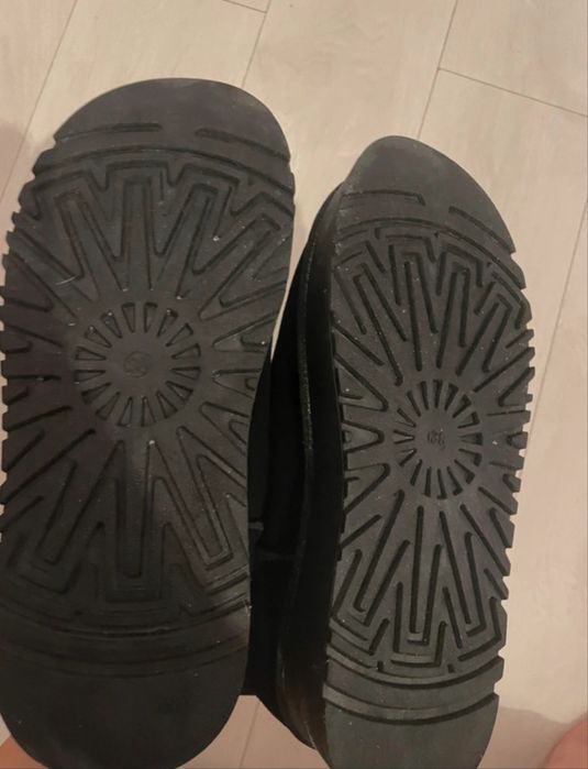 ghete negre cu blana