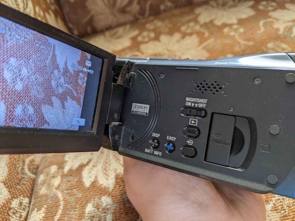 Продам ручную камеру, Sony HDR-SR11E/SR12E