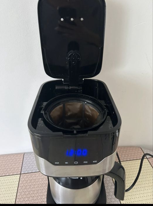 Aparatul este folosit , dar functioneaza perfect !