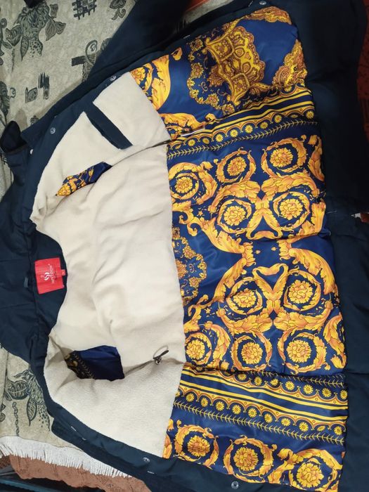 Продам зимнюю куртку