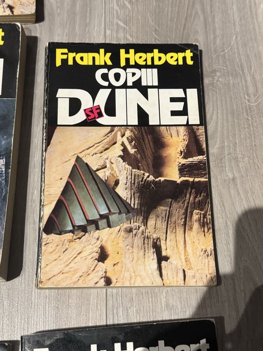 Seria Dune Frank Herbert- Nemira 1990