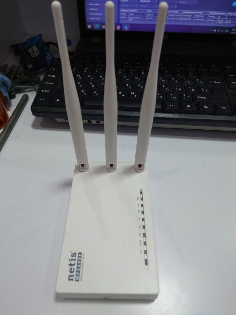 Router netis 3 shoxli