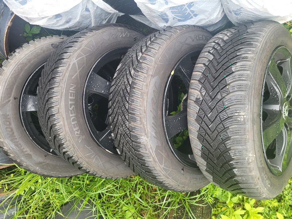 Jante aliaj cu anvelope M.s r15 r16