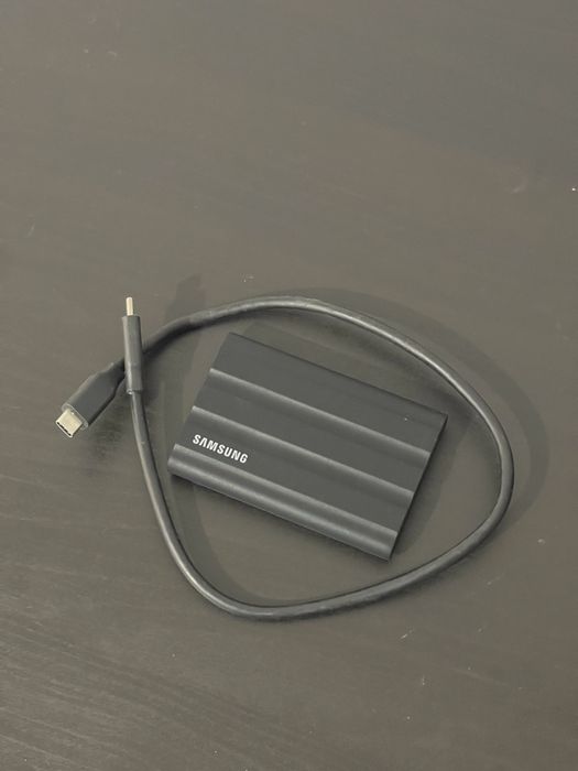 SSD Extern Samsung T7 Shield Garantie Feb 2026