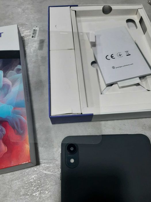 Нов Таблет Prestigio Light PSTA111 64/4 .Android 14. 8 inch