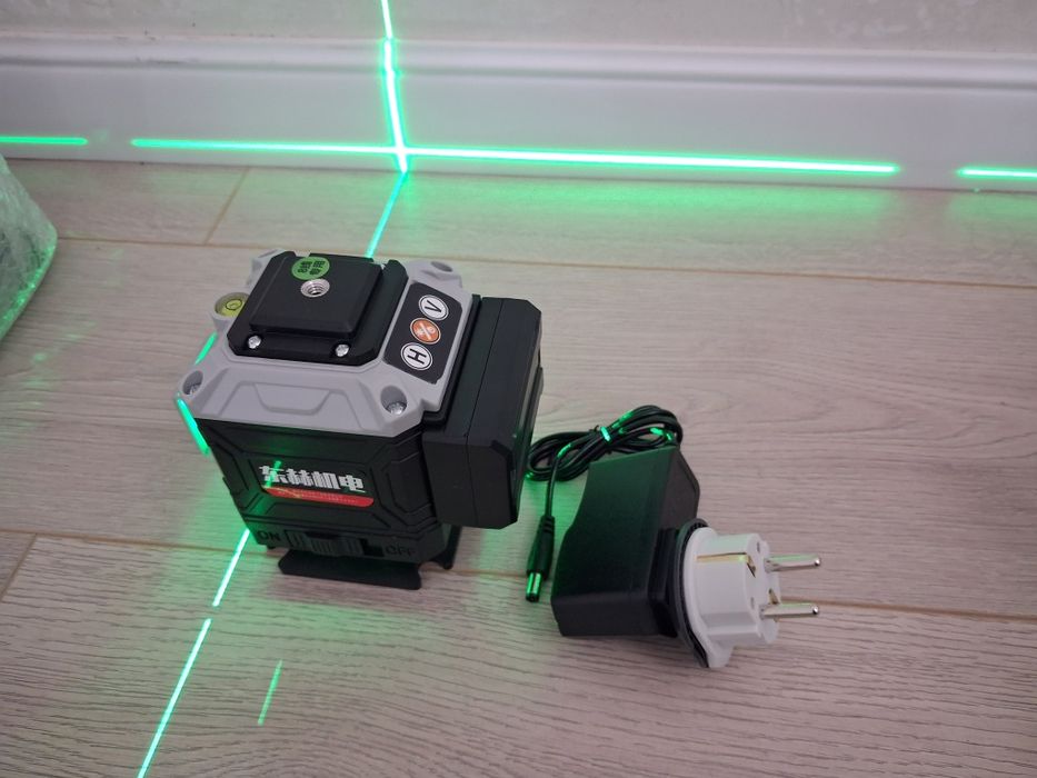 Продаётся лазерный уровень 360градус зелёного цвета в отличном состоян