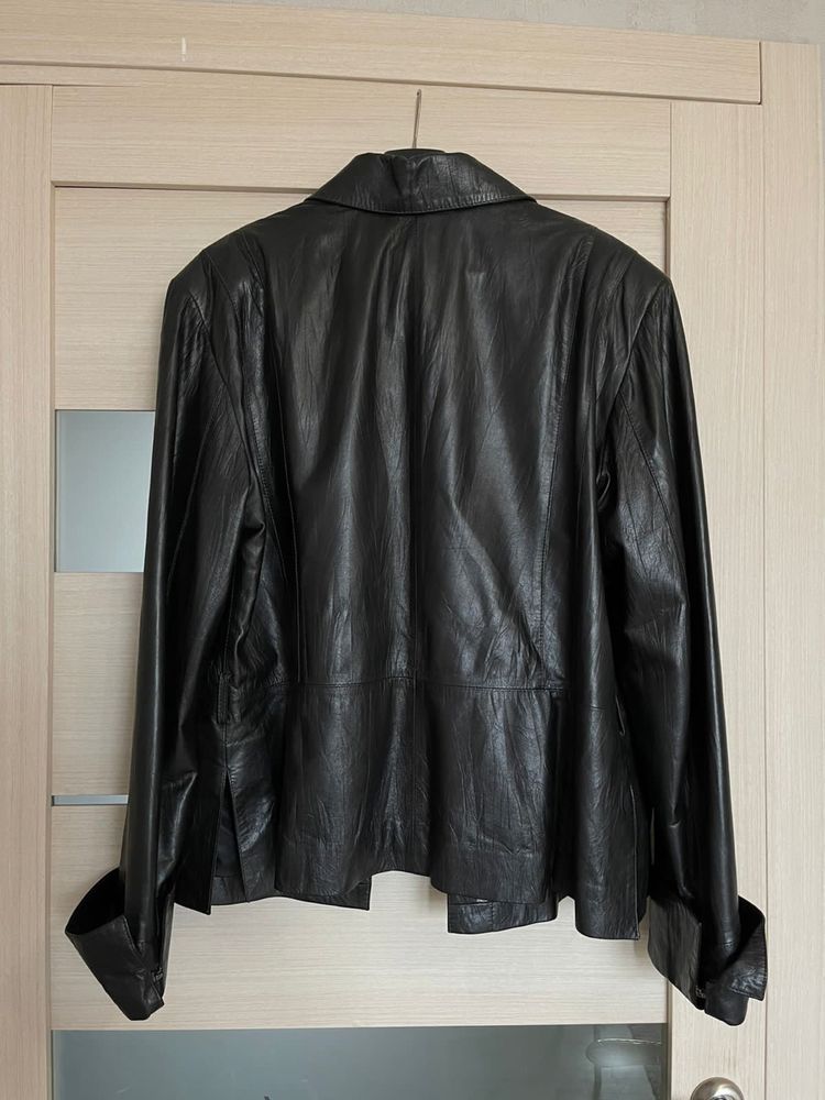 Кожаная куртка-пиджак KUZU р.52