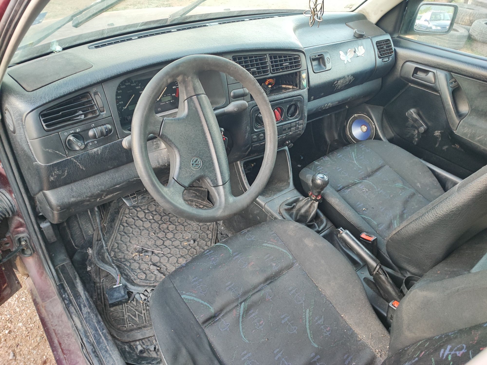 VW Golf 3 1.8 НА ЧАСТИ