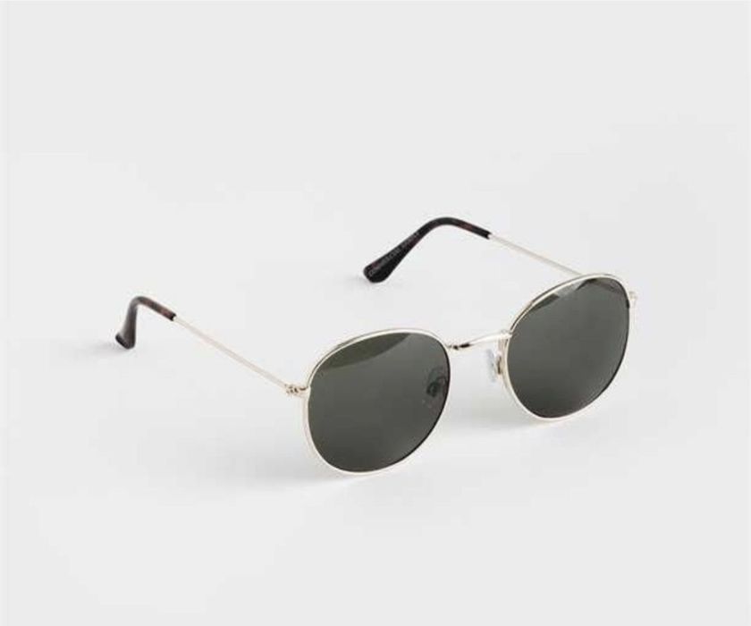 Ochelari de soare cu etui dreptunghiulari Avon