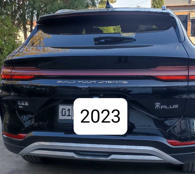 BYD champion 605km 2023