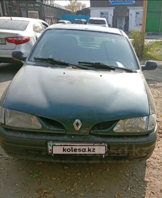 Продам Рено Меган 1997 года 1.6 механика