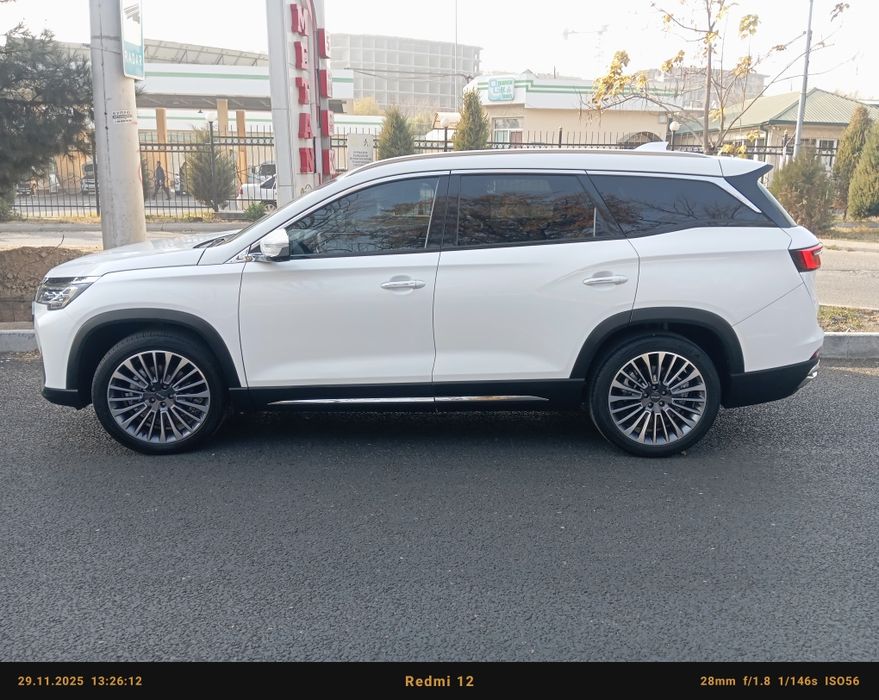 Jetaour x90 plus  full pazitsa  1 qol moshna gen boladi