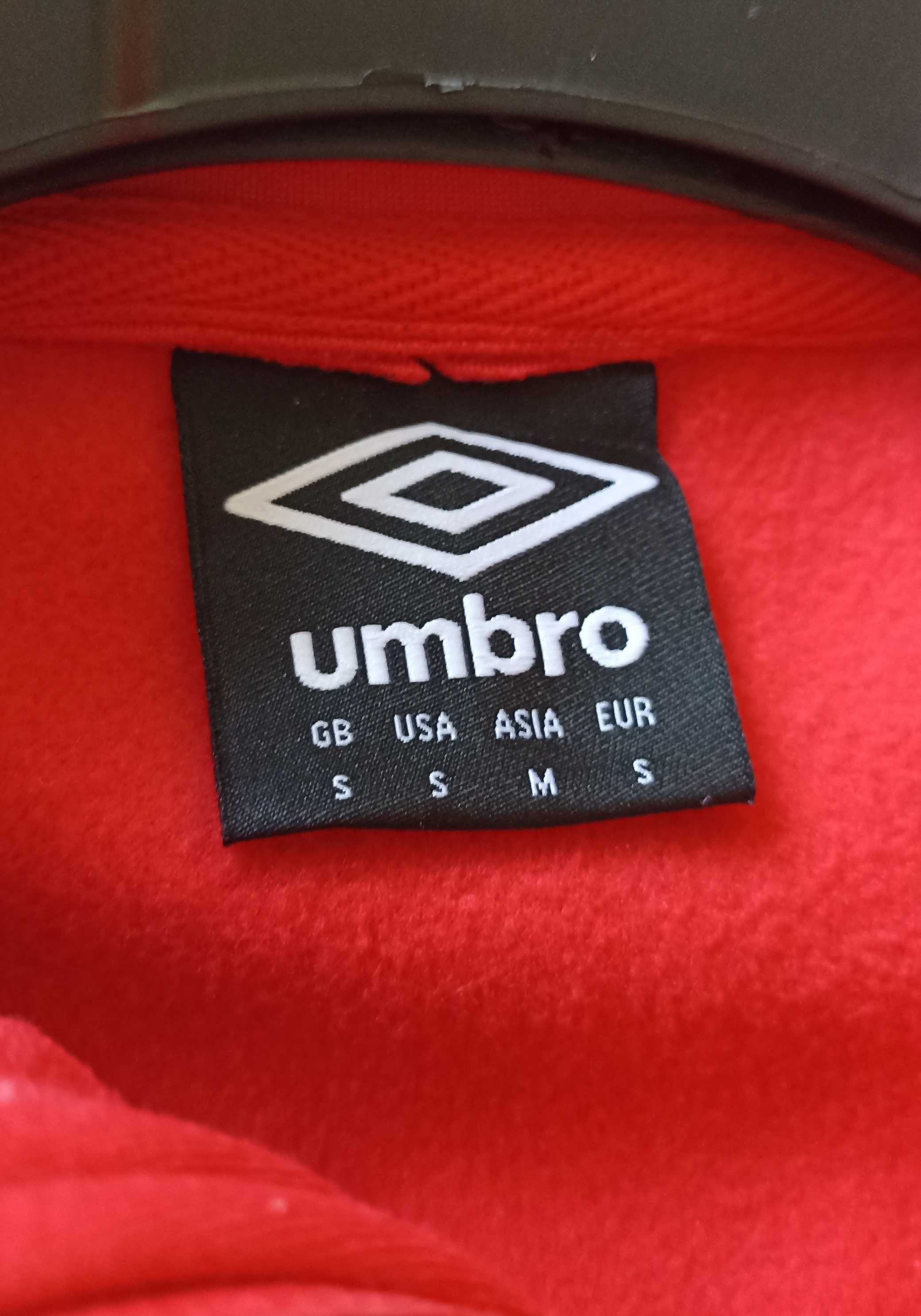 Футболно яке / суитшърт Umbro