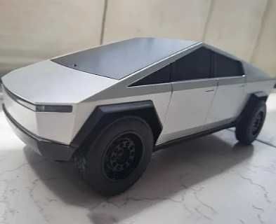 TESLA Cybertruck кола с дистанционно и светлини
