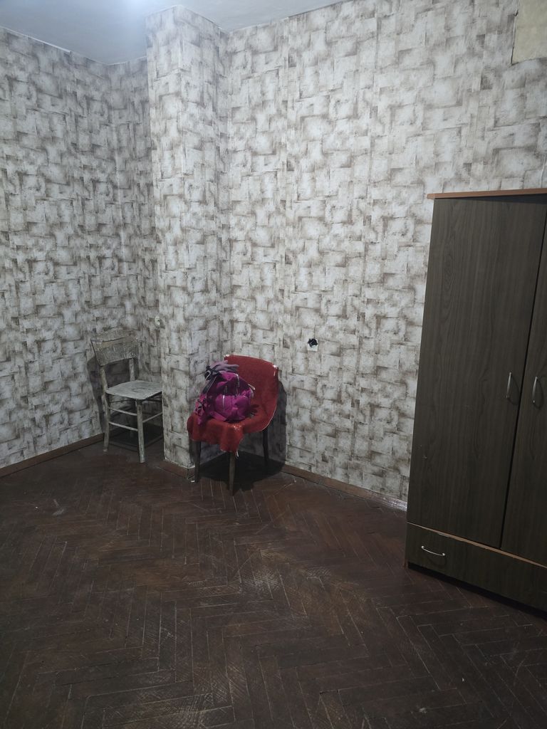 Дава се под наем Едностаен апартамент в Лом - 50 кв.м за 153 € - Снимка #3