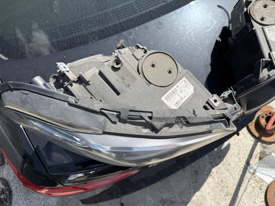 Faruri bmw f10 f11 bixenon facelift lci