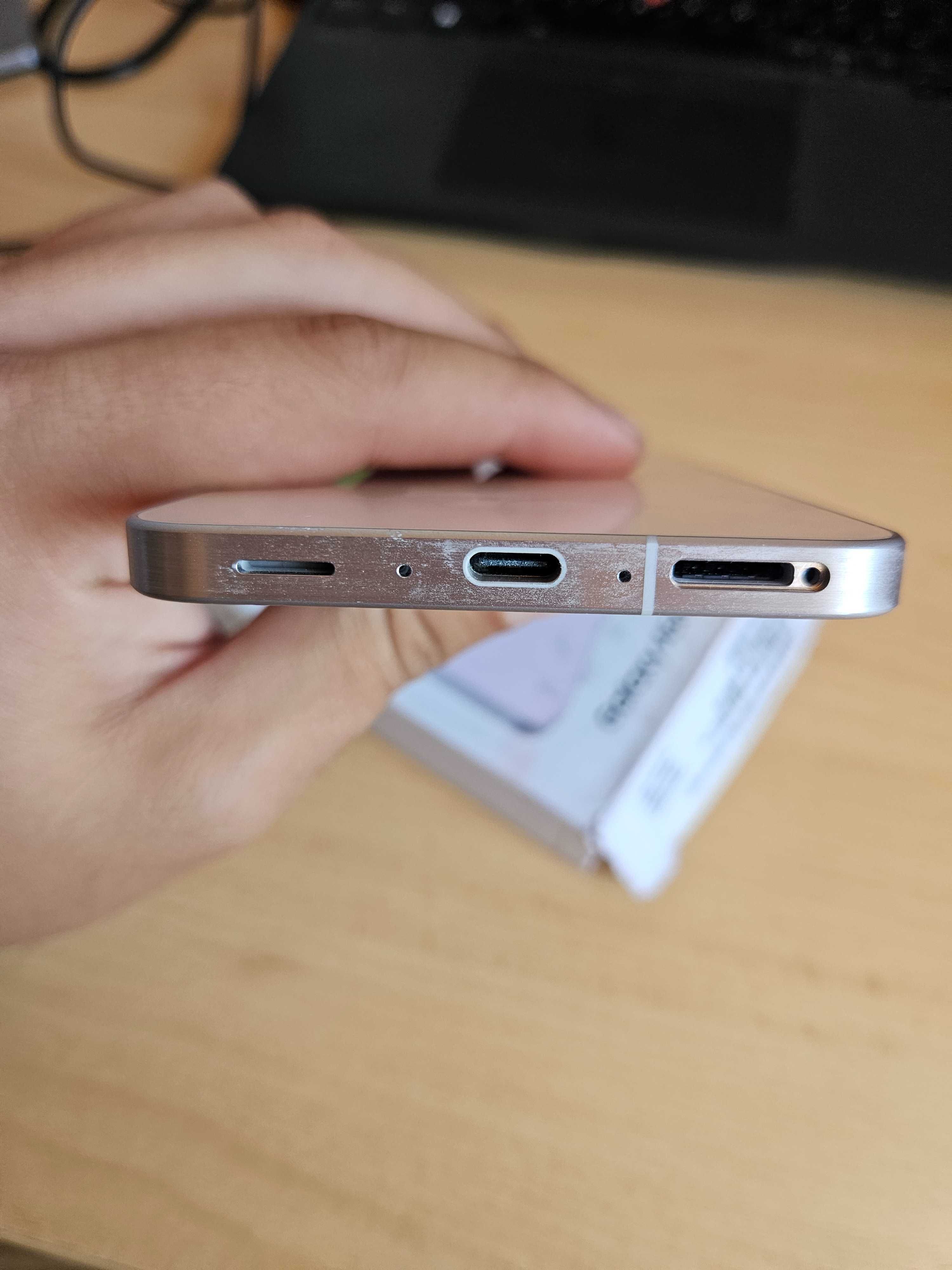 Запазен Samsung Galaxy A56 128Gb