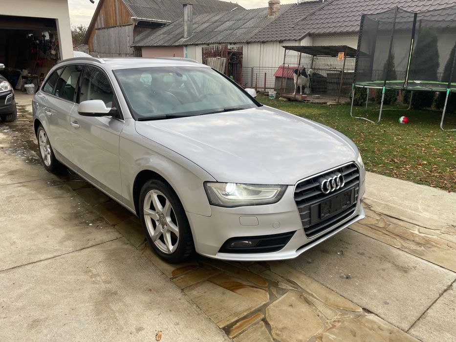 Audi a4 b8 2.0 tdi 143cp 2012 facelift