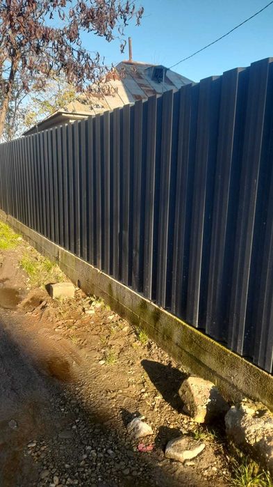 Garduri și Porți la Comandă – Montaj Inclus!