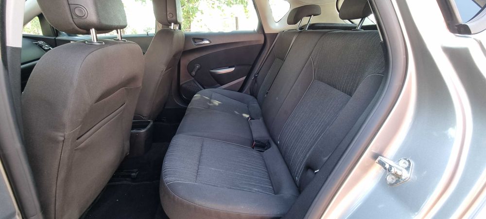 Opel Astra J 1.7 CDTI 110 CP Euro 5 Hatchback An Fab.2011