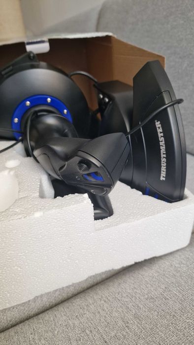 Джойстик Thrustmaster T.FLIGHT HOTAS 4